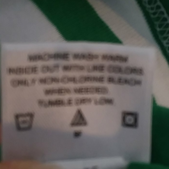 5 for $20! Hanna Andersson 90cm Green Red Striped PJ top - Picture 6 of 6